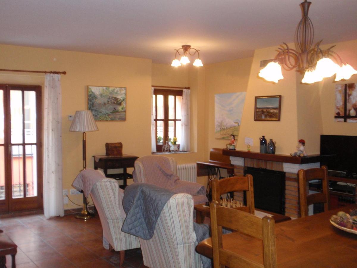 Avi Pep Villa Vilafant Buitenkant foto