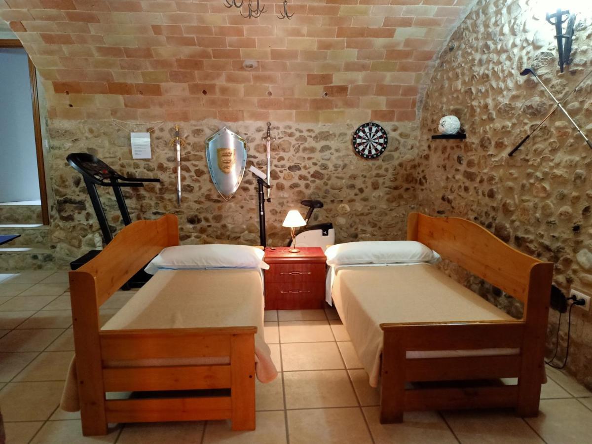 Avi Pep Villa Vilafant Buitenkant foto