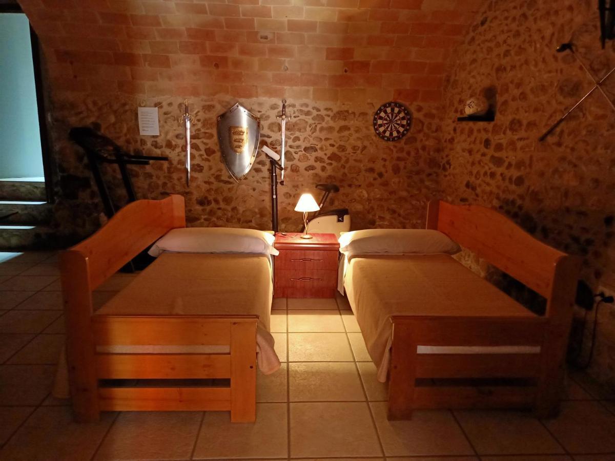 Avi Pep Villa Vilafant Buitenkant foto